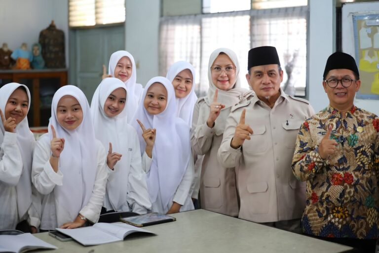 Wamenag Minta Madrasah Perketat Pengawasan Anak