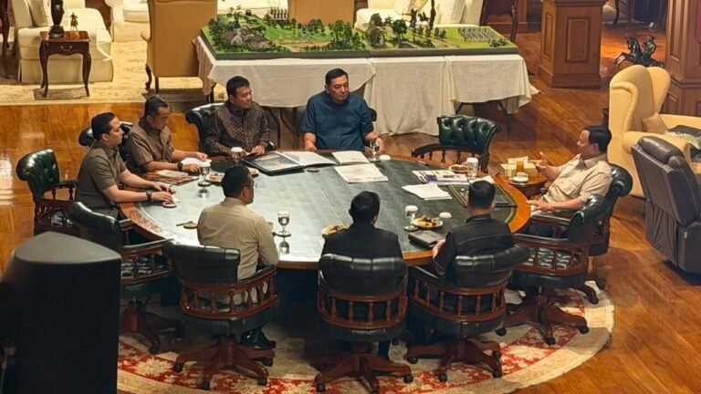 Presiden Prabowo Terima Laporan Perkembangan B50 dan Instruksikan Perampingan BUMN
