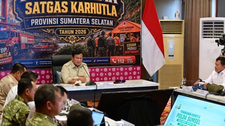 Presiden Prabowo Pantau Penanganan Karhutla Jambi-Lampung