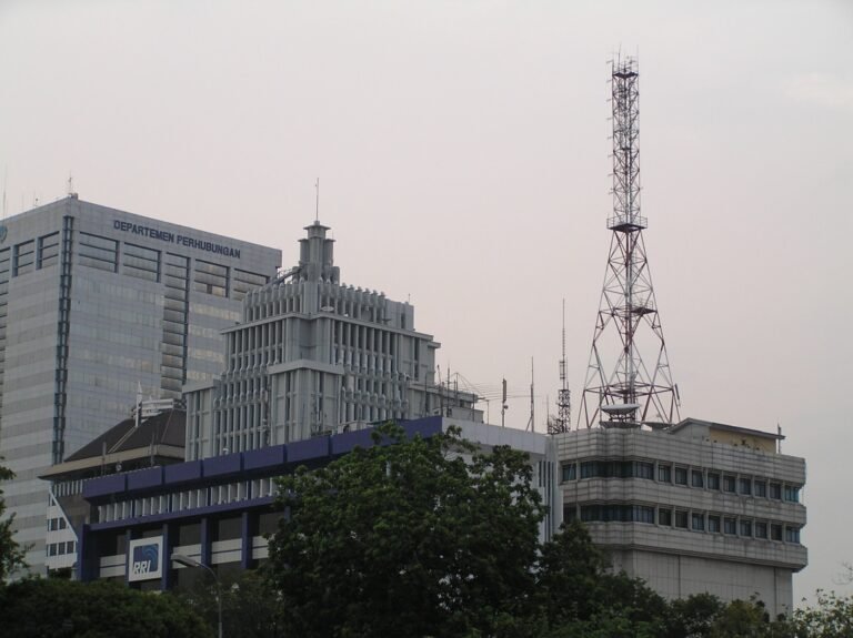 Hari Radio Nasional: Mengenang Kelahiran RRI dan Perannya bagi Bangsa